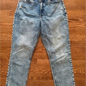 Abercrombie & Fitch Mom High Rise Jeans